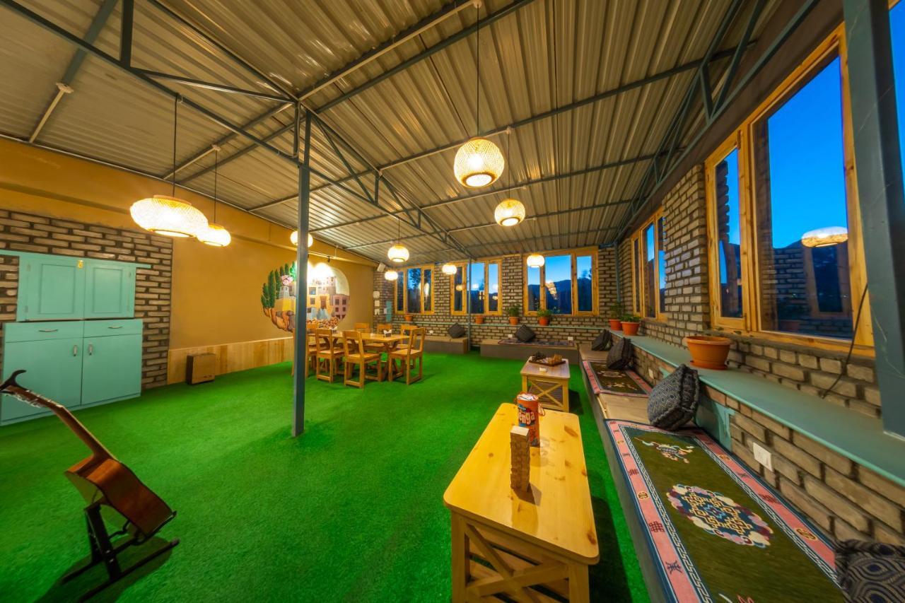 Woosah Hostel Leh Eksteriør billede